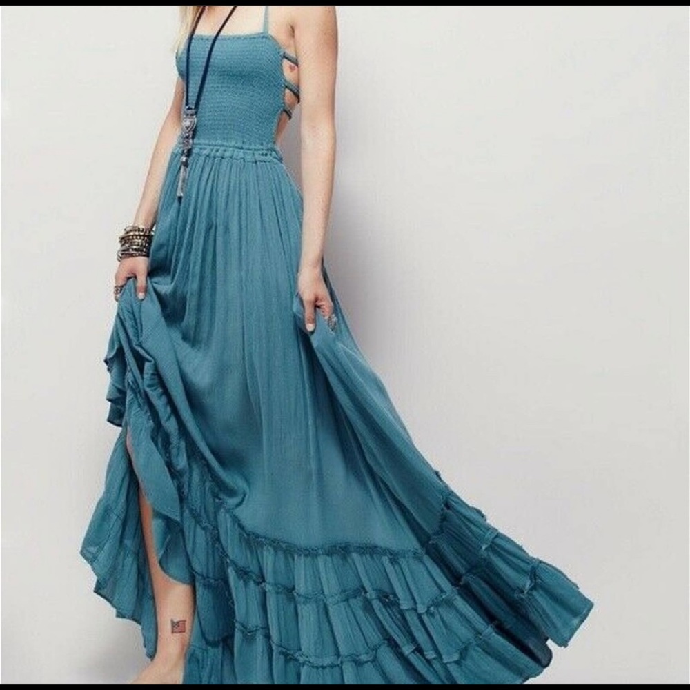 Free People Extratropical Maxi dress! Size small